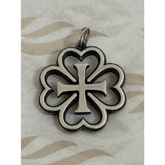 James Avery Sterling Silver Retired Hearts & Cross Pendant - Picture 1 of 3